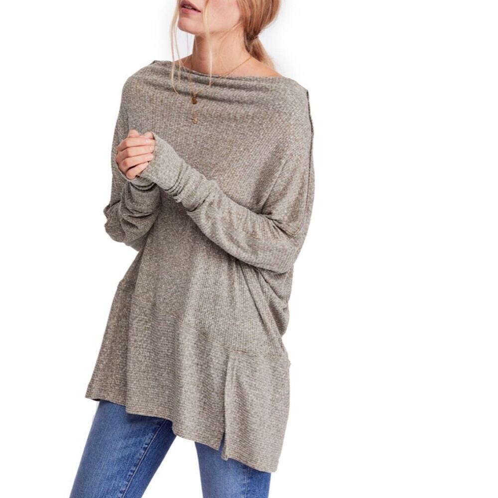 We the Free Slouchy Off the Shoulder Gray Longsleeve Asymmetrical Shirt Size S